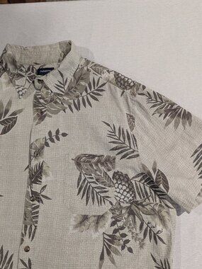 Croft & Barrow Tropical Palm-Pineapple Hawaiian Shirt